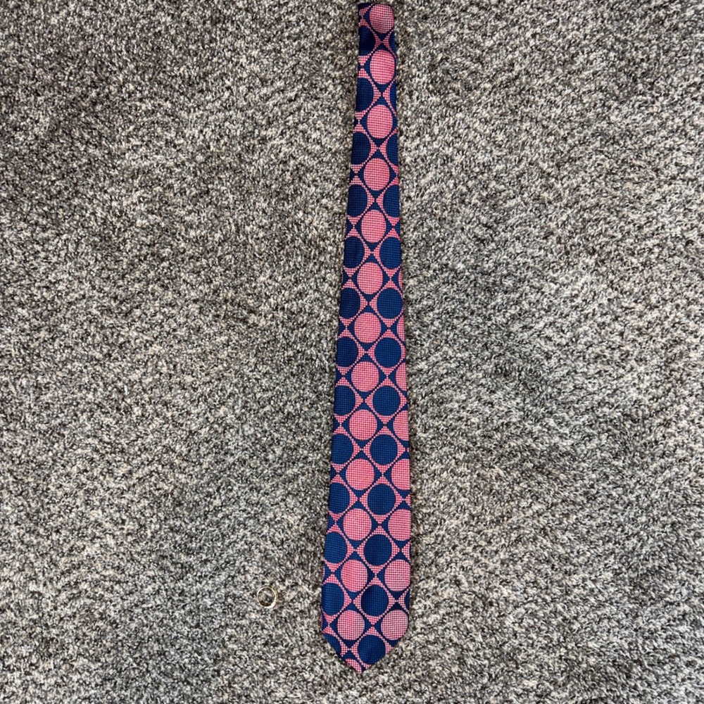 Tiffany Collection Mens Silk Blend Geometric Circle Tie Navy Blue Red